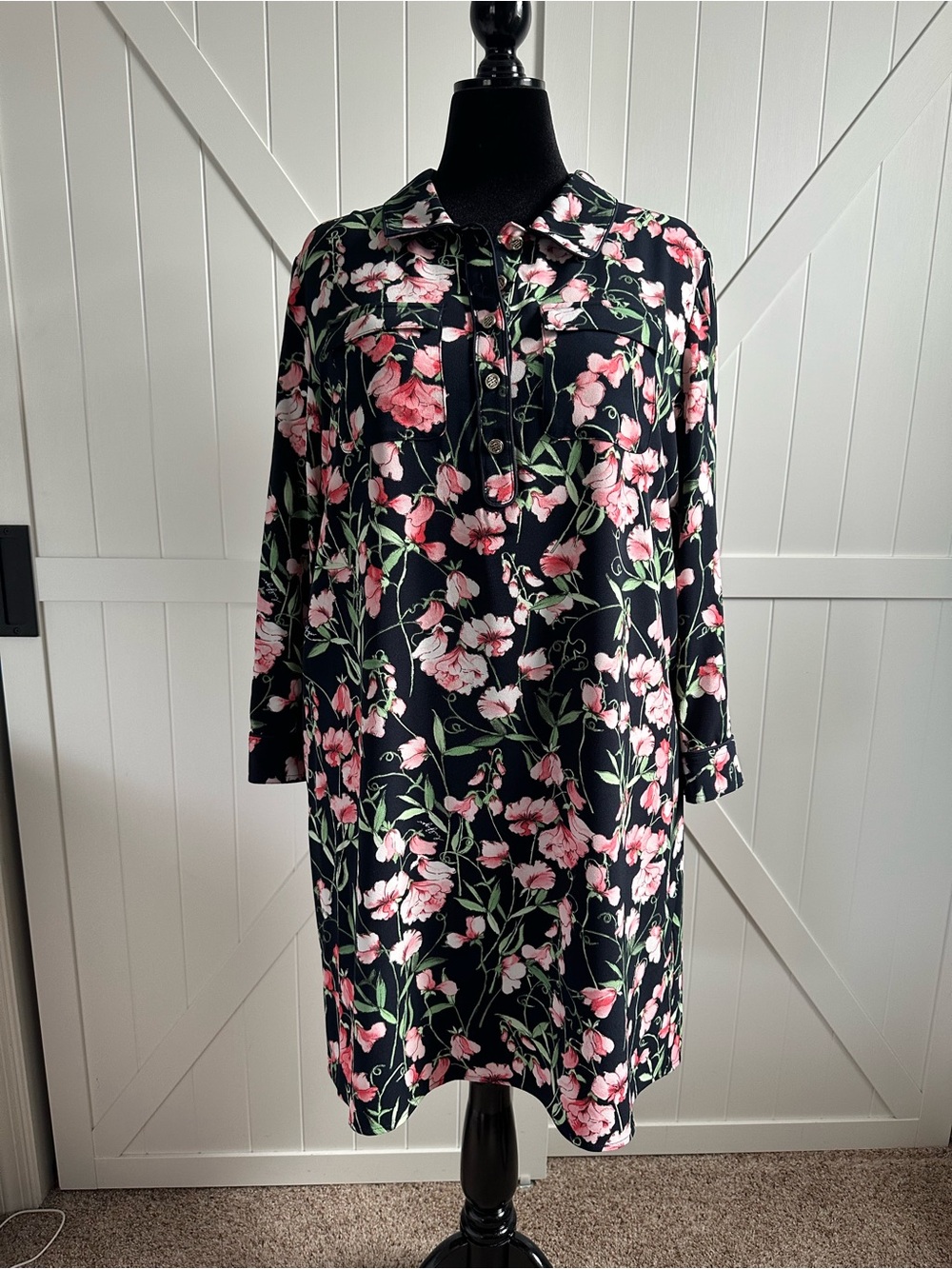 Tommy Hilfiger Women’s Size 16 Navy Floral Long Sleeve Shift Dress